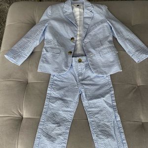 Janie and Jack 2 piece suit blue seersucker size 4
